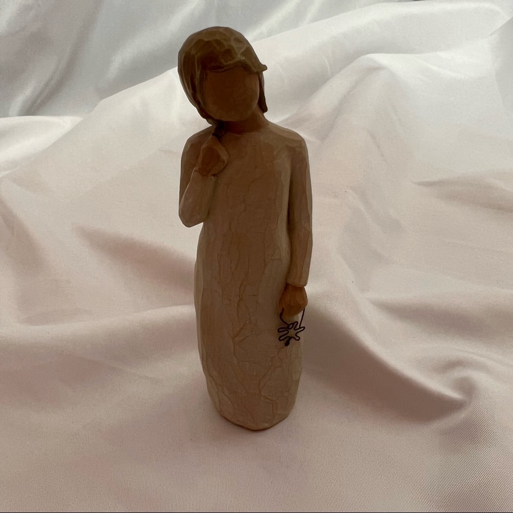 Willow Tree “Remember” Figurine 2005